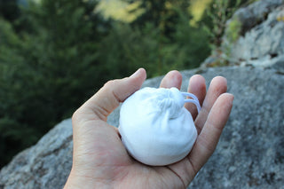 Charger l'image dans la galerie, Chalk Orb (75g), boule de magnésie rechargeable