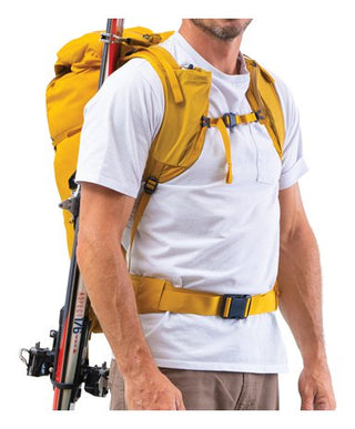 Charger l'image dans la galerie, Firecrest (38L) - arrow wood, sac à d'alpinisme ultra polyvalent